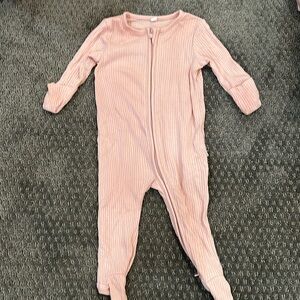 Mori Ribbed Clever Zip Footed Baby Pajamas - Blush